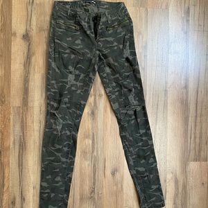 Camo distressed jeans size 1